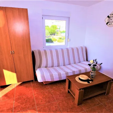 Gabrijela - Beachfront Apartamento